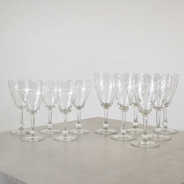 Vitvinsglas, 11st, "Lina", Skrufs Glasbruk.