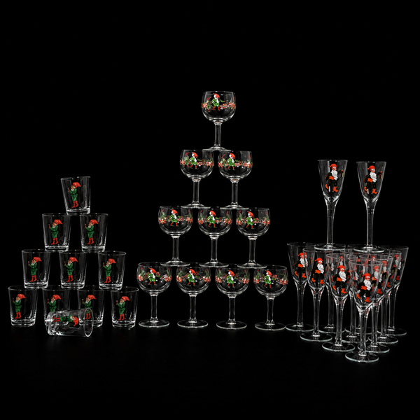 Glasservisdelar, 33st, Julmotiv, 1900-tal.