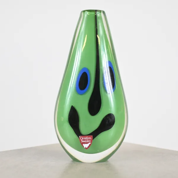 Anne Nilsson, vas, "Smiley Face", glas, Orrefors.