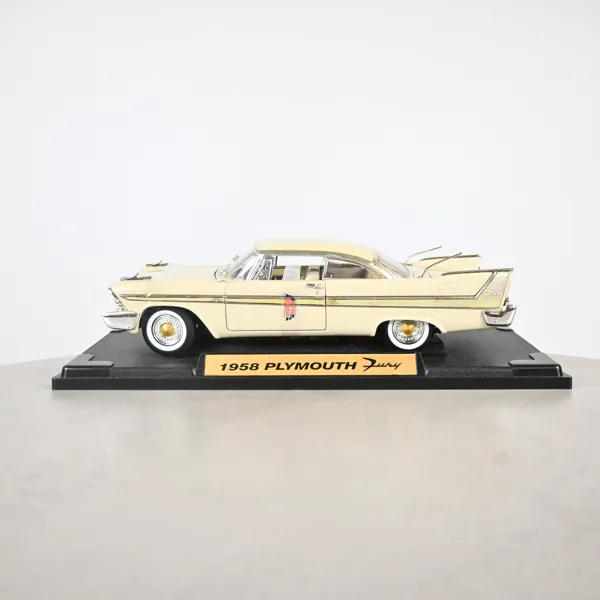 Plåtleksaksbil, Plymouth Fury, Motor Max.