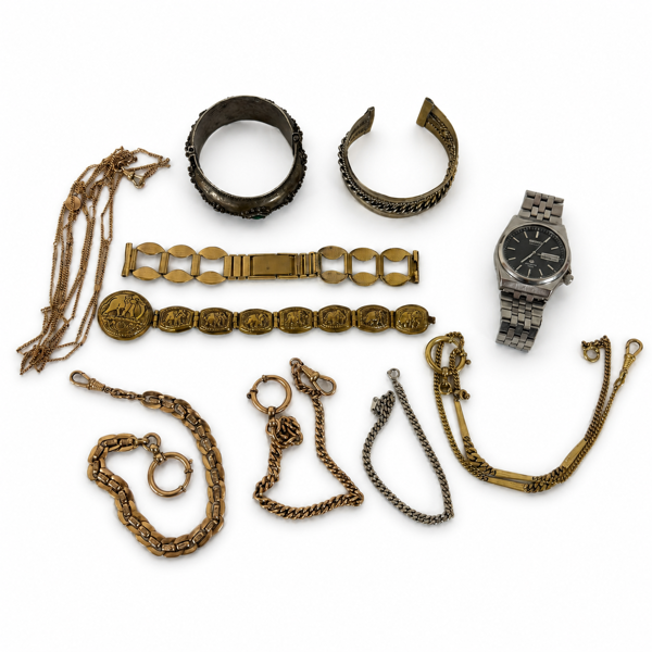 Parti smycken och armbandsur, bl.a. Seiko, 1900-tal.