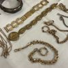 Parti smycken och armbandsur, bl.a. Seiko, 1900-tal.