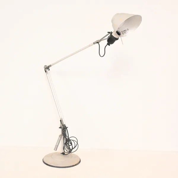 Walter Monici, golvlampa, "Tangram", Lumina, Italien.