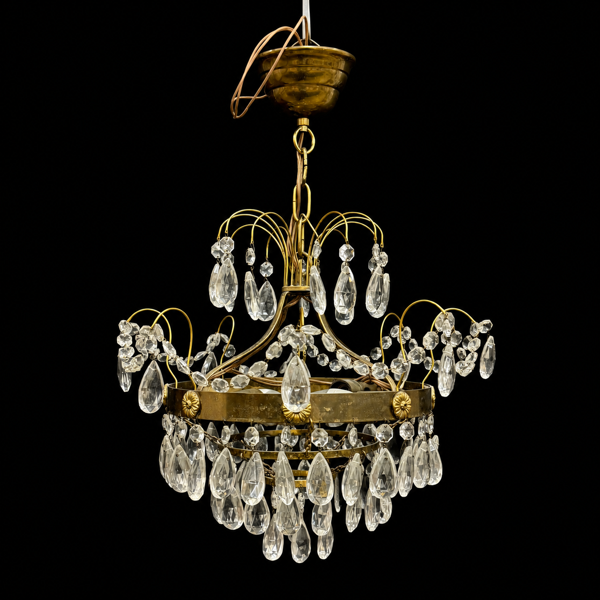 Ljuskrona, mässing och glas, 1900-tal.