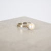 Ring med pärla, 14k vitguld.