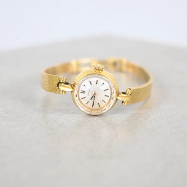 Armbandsur, 18k guld, Certina.