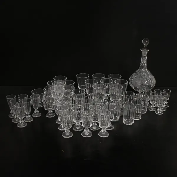 Elis Bergh, glasservis, 54 delar, "Karlberg", Kosta, 1900-tal.