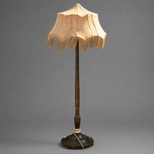 Golvlampa, 1920/30-tal.