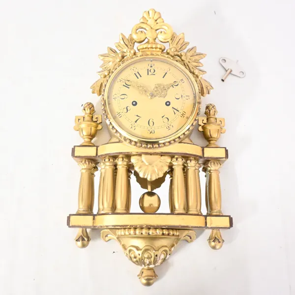 Väggpendyl, gustaviansk stil, 1900-tal.