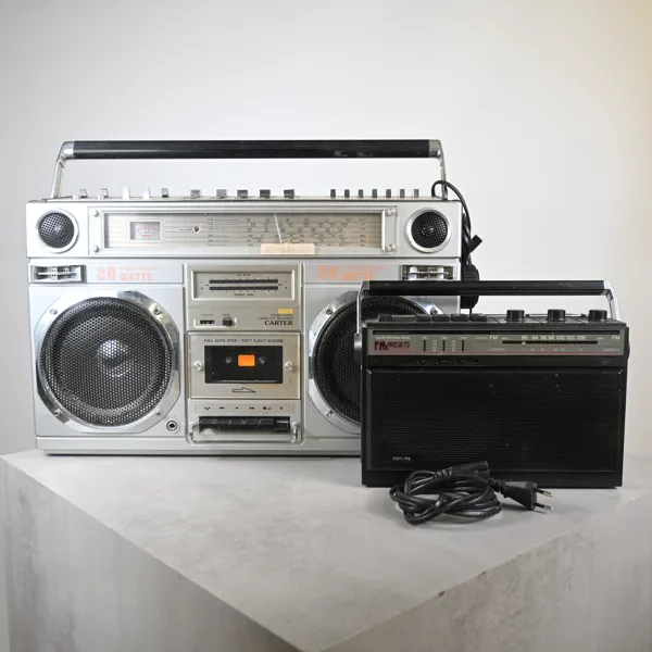 Radioapparater, 2st, 1970/80-tal.