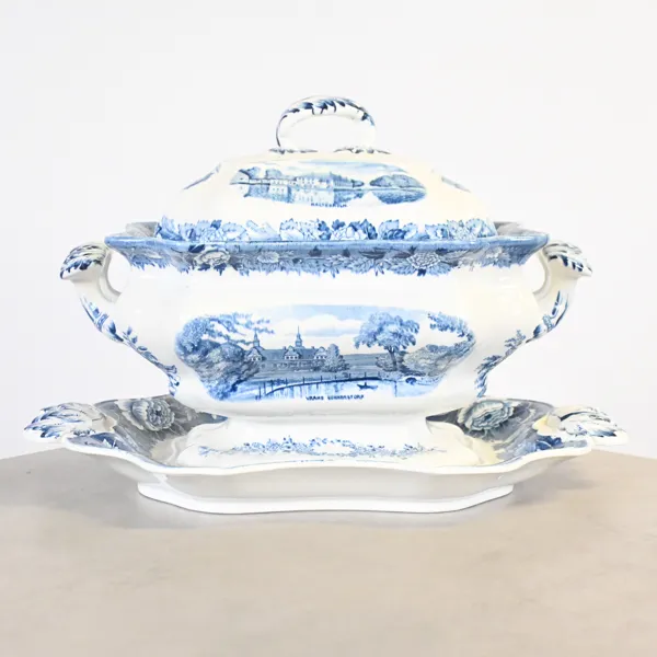 Terrin med underfat, "Skåne", flintgods, Rörstrand.
