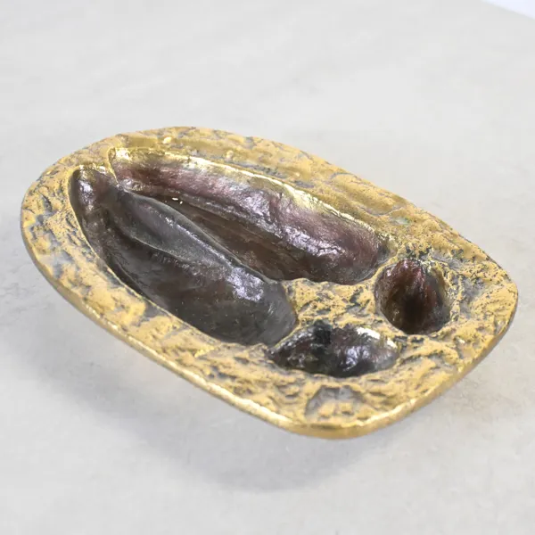 Gunnar Muskos, skål föreställande älgklöv, brons, 1900-talets andra hälft.