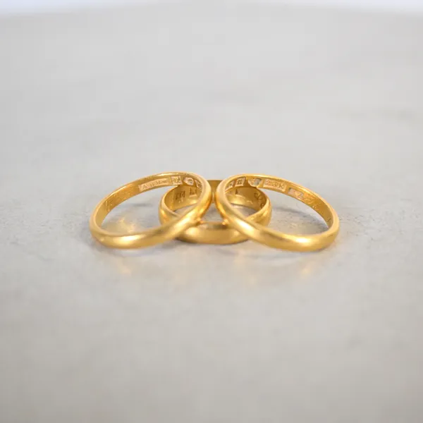 Ringar, 3st, 23k guld. 