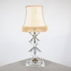 Bordslampa, fasettslipat glas, 1900-talets andra hälft.
