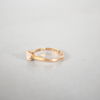 Ringar, 2st, 18k guld med stenar.