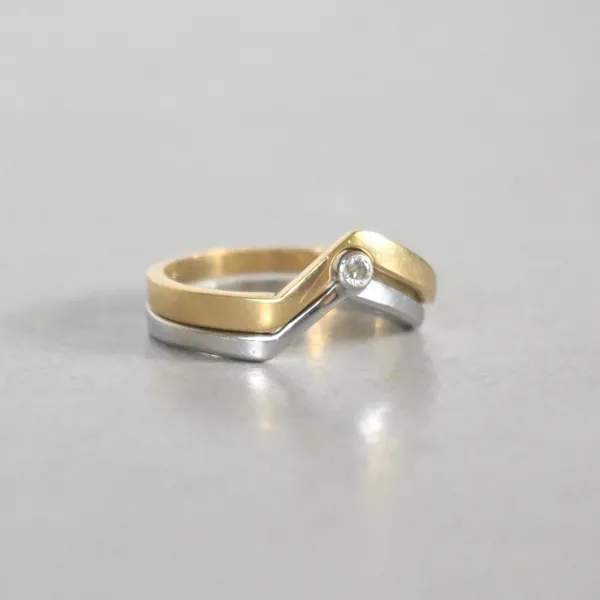Ring, två delar, 18k guld.