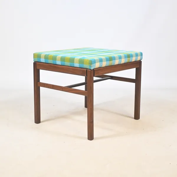 Sven Engström & Gunnar Myrstrand, pall, "Casino", teak, Tingström, 1960-tal.
