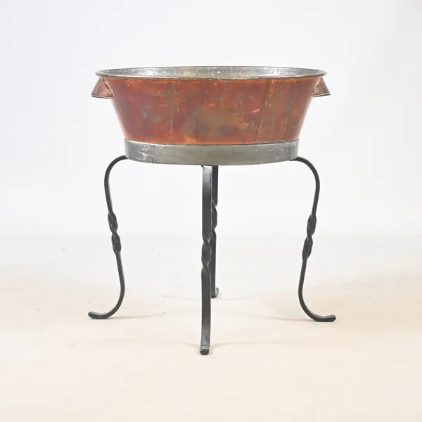 Balja med benställning, 1800-tal.