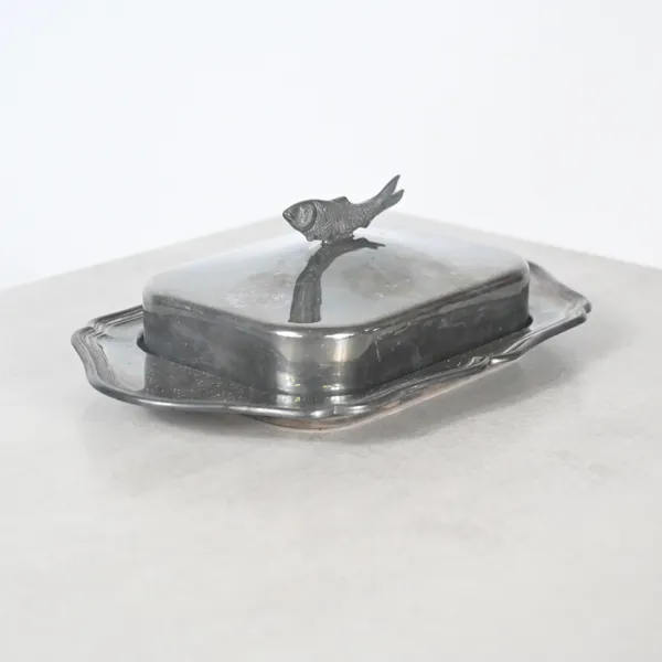Sardinask, nysilver, 1900-talets första hälft.
