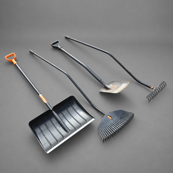 Trädgårdsredskap, 4 delar, bland annat Fiskars, 2000-tal.