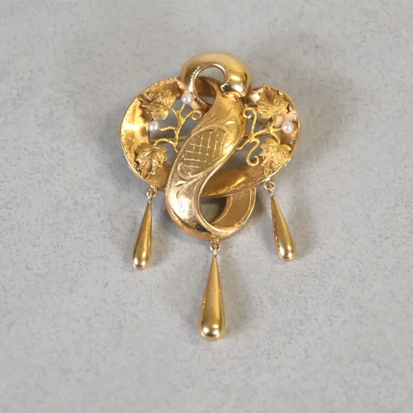 Brosch, 18k guld, G. Dahlgren & Co, Malmö, 1952.