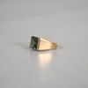 Klackring, 18k guld med sten, 1900-tal.