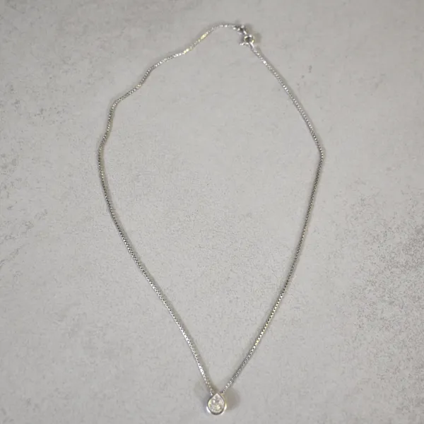 Halsband med hänge, 18k vitguld.