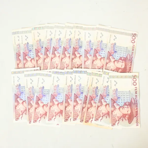 Sedlar, Sverige, nominellt värde 10 000kr.