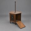 Rökbord med förvaring, 1900-talets första hälft.