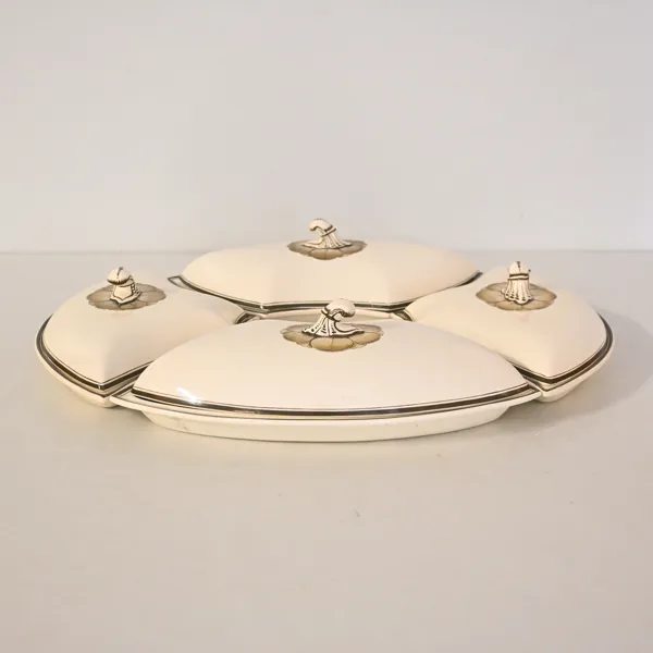 Kabaré, 4 delar, flintgods, 1800-tal.