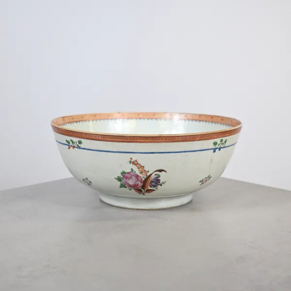 Skål, porslin, Kina, 17/1800-tal.