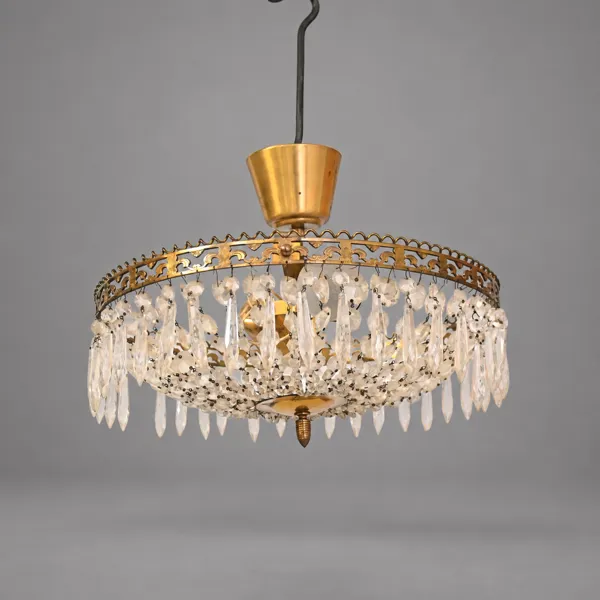Taklampa, prismor, 1900-talets andra hälft.