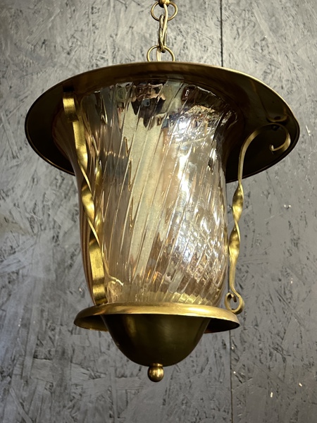 Taklampa, mässing