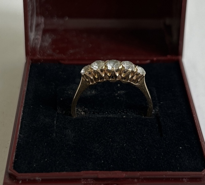 Ring guld 18 karat med diamanter