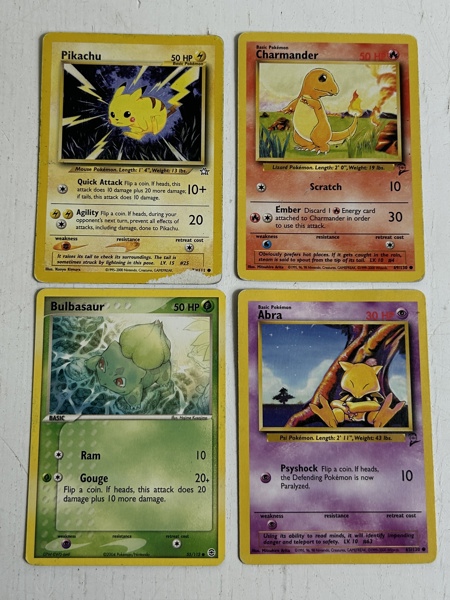 Pokemonkort 4st bla Pikachu, Charmander, Bulbasaur år 1999-2004 