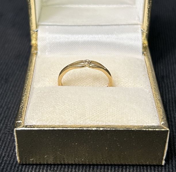 Guldring 18 karat, Stigbert