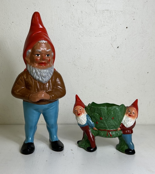 Tomte och tomtekruka i keramik