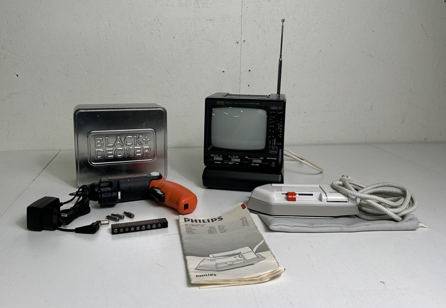 Mini tv/radio Satel och borrmaskin Black&Decker