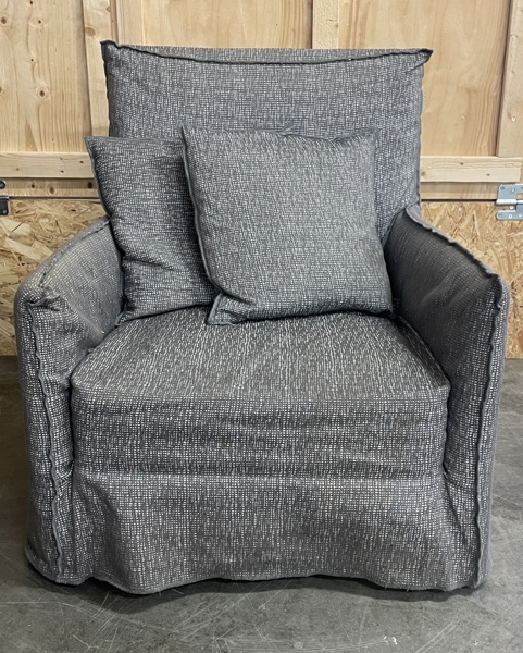 Fåtölj ”Ghost 04” design Paola Navone avtagbar klädsel 