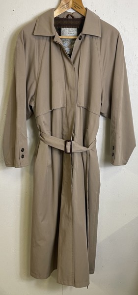 Trenchcoat Dixitrend Finland 