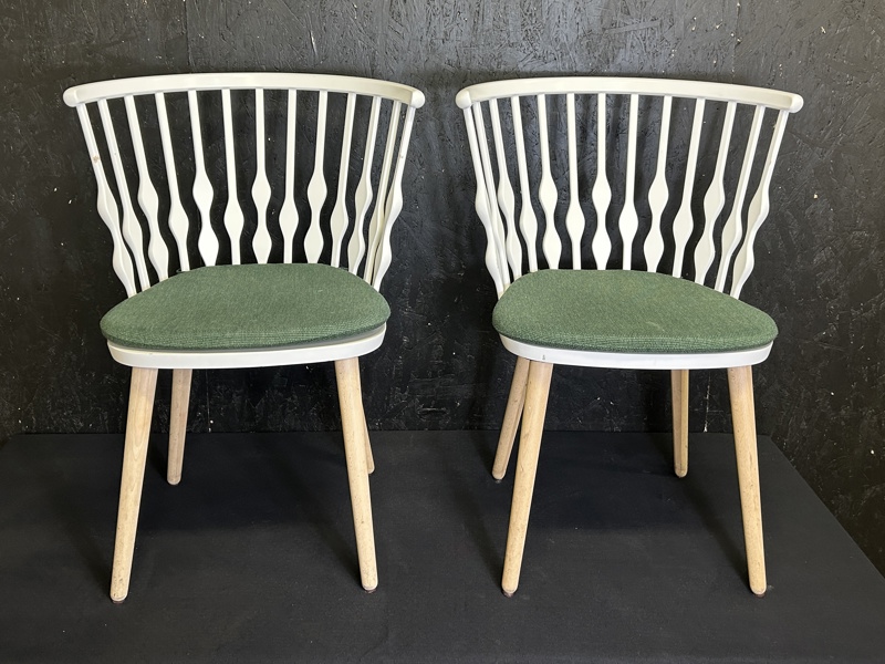 Matsalsstolar 2 st Nub SO 1420 design Patricia Urquiola