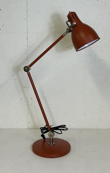 Bordslampa metall ställbar nyskick  