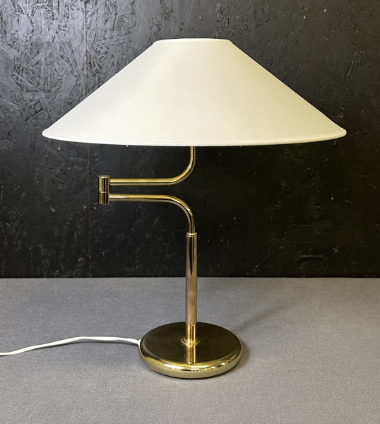 Bordslampa i mässing design Fagerhult justerbar 