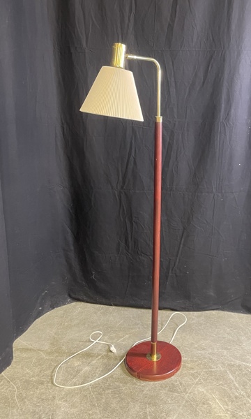 Golvlampa 