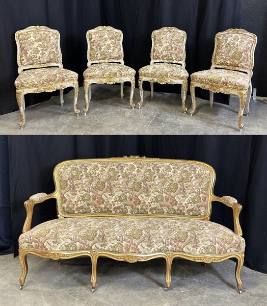 Salongsgrupp rokokostil, soffan slutet 1800 tal, stolarna 1900 tal