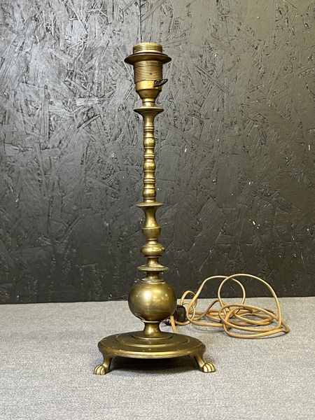Bordslampa mässing 