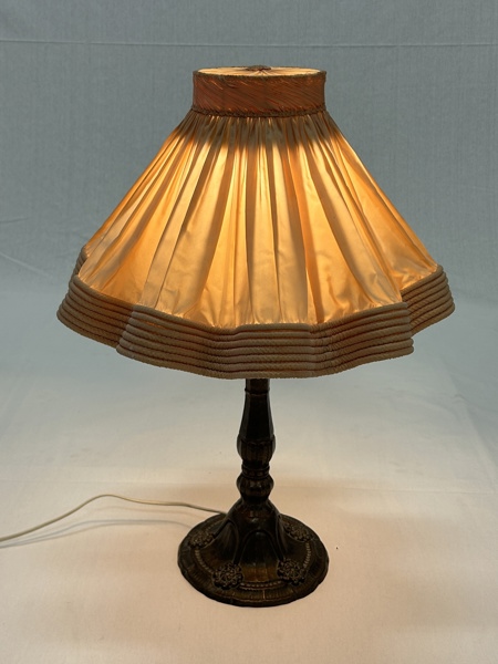 Bordslampa 1900 talets början 