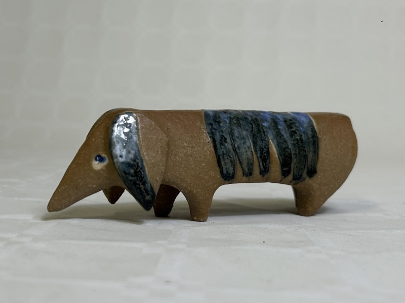 Lisa Larson. Figurin, "Tax" ur serien ''Lilla Zoo'', Gustavsberg.