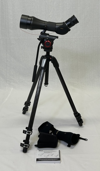 Tubkikare, Nikon "82ED-A", med stativ.