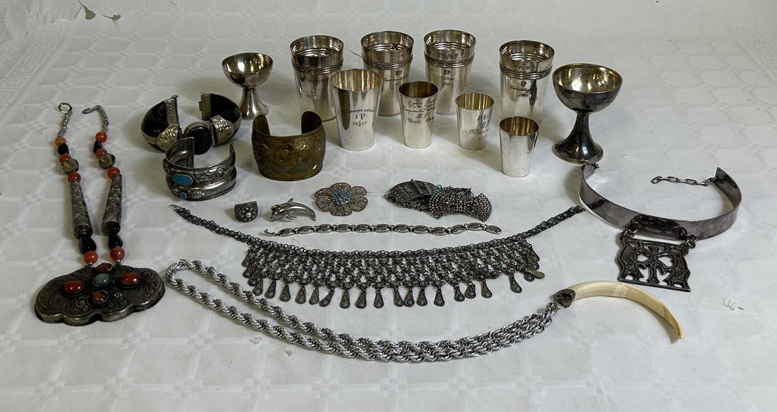 Nysilver och bijouterier 